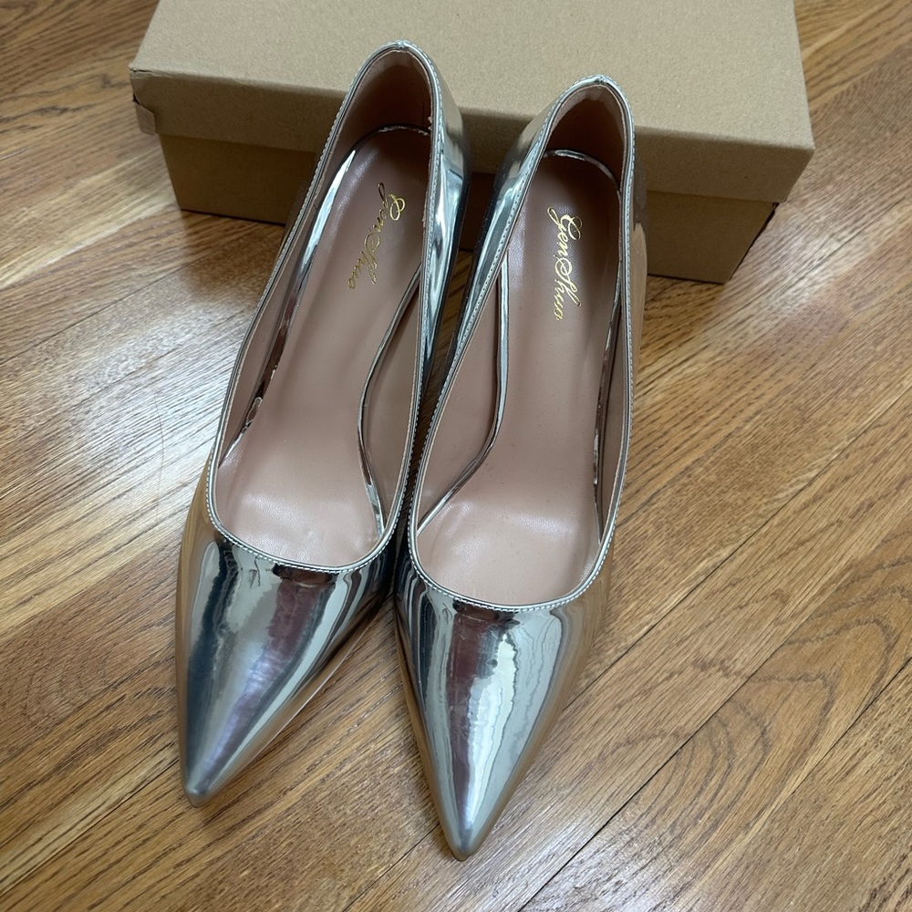 Women's 3" Pump - size 9